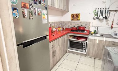 Casa Familiar en Venta | 3 Dormitorios · 2 Baños