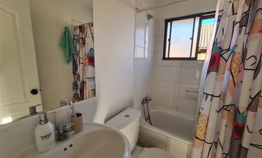 Casa en Arriendo en Haras de Machalí