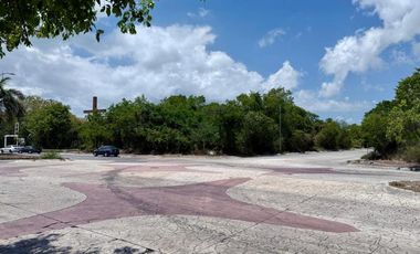 TERRENO EN VENTA EN PLAYA DEL CARMEN