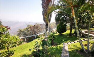 CASA CAMPESTRE ENCINOS. FRACC LOMAS DEL VALLE. SAHUAYO MICH