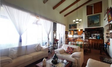 CASA CAMPESTRE ENCINOS. FRACC LOMAS DEL VALLE. SAHUAYO MICH