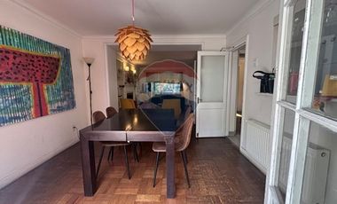 Casa de dos pisos 3 Dorm y departamento interior