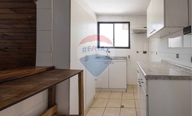 Casa venta en Vitacura, a pasos de Clínica Alemana