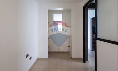 Casa venta en Vitacura, a pasos de Clínica Alemana