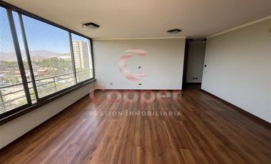 Departamento en Arriendo en Leonidas Perez esquina Diego de Almagro