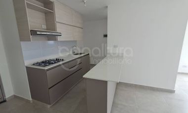 ARRIENDO de APARTAMENTO en SABANETA
