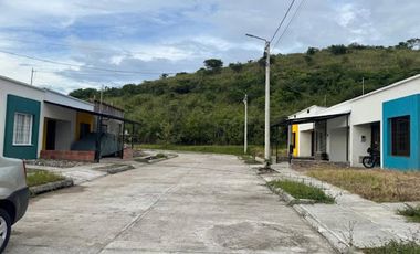 VENTA de CASAS en GARZON