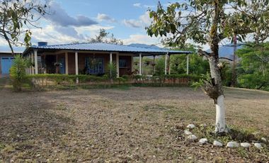 VENTA de FINCAS en EL AGRADO