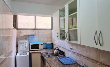 Retiro, Av Libertador 300 entre Suipacha y Basavilbaso, 3 amb, u$s 800 + servicios. (alq min 3 meses) DISPONIBLE 19-3-2026