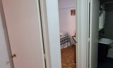 Retiro, Av Libertador 300 entre Suipacha y Basavilbaso, 3 amb, u$s 800 + servicios. (alq min 3 meses) DISPONIBLE 19-3-2026