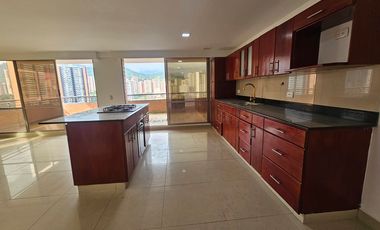 APARTAMENTO EN ARRIENDO UBICADO EN SABANETA SECTOR AVES MARIA