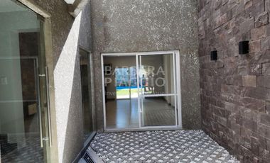 CASA A ESTRENAR - Pedro Ferre al 1200