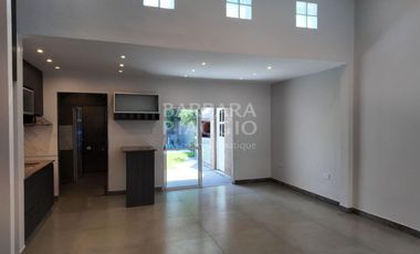 CASA A ESTRENAR - Pedro Ferre al 1200
