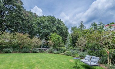 VENTA CASA DE DISEÑO EN CLUB DE GOLF MALINALCO