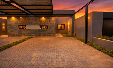 Docta - Dúplex Planta Baja - 2 Dorm. - Calef. Central - Pileta Climatizada