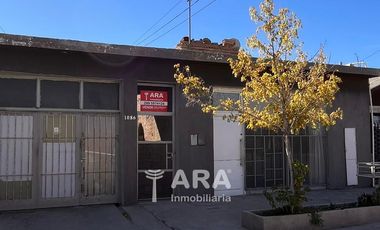 Venta Local con casa al fondo