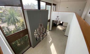 Hermosa Propiedad en Venta en Fincas de Iraola 2-