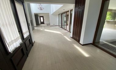 Hermosa Propiedad en Venta en Fincas de Iraola 2-
