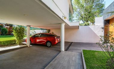 CASA EN VENTA EN EL PEDREGAL