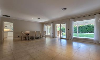 Casa en alquiler anual en La Lomada De Pilar