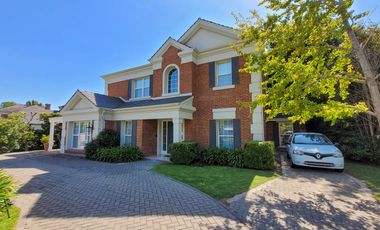 Casa en alquiler anual en La Lomada De Pilar