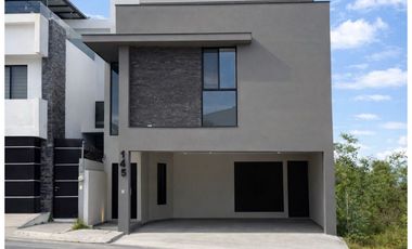 Casa Nueva en Venta en Cumbres Élite Premier, Equipada Garcia