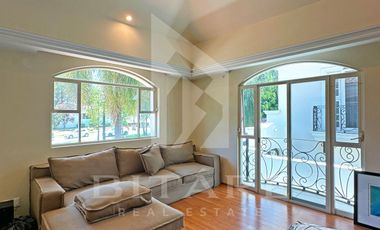 RESIDENCIA EN RENTA EN PUERTA DE HIERRO