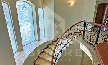 RESIDENCIA EN RENTA EN PUERTA DE HIERRO