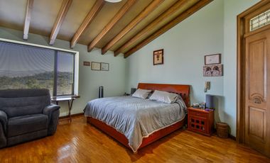 VENTA CASA EN JARDINES EN LA MONTAÑA