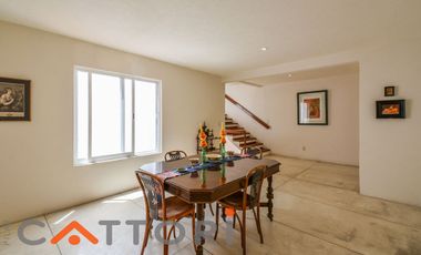 VENTA CASA EN LA COLONIA FLORIDA