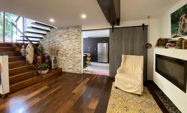 RENTA CASA EN CONDOMINIO CALLE CERRADA EN LAS ÁGUILAS