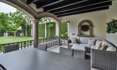 VENTA CASA EN JARDINES DEL PEDREGAL