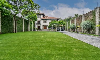 VENTA CASA EN JARDINES DEL PEDREGAL