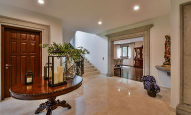 VENTA CASA EN JARDINES DEL PEDREGAL