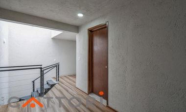 VENTA CASA EN SAN JERÓNIMO (LOMAS QUEBRADAS)