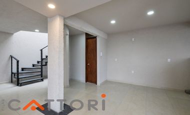 VENTA CASA EN SAN JERÓNIMO (LOMAS QUEBRADAS)