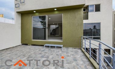 VENTA CASA EN SAN JERÓNIMO (LOMAS QUEBRADAS)