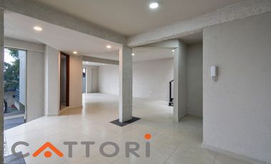 VENTA CASA EN SAN JERÓNIMO (LOMAS QUEBRADAS)