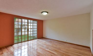 VENTA CASA EN LAS ÁGUILAS