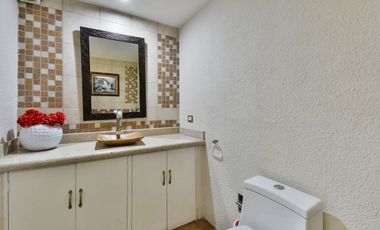 VENTA CASA EN LAS ÁGUILAS