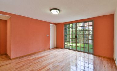 VENTA CASA EN LAS ÁGUILAS