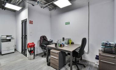 VENTA DE OFICINA EN YAMA ALPES, LAS ÁGUILAS