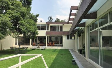 VENTA CASA EN LAS AGUILAS