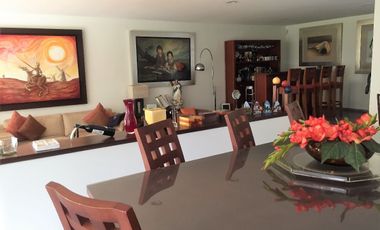 VENTA CASA EN LAS AGUILAS