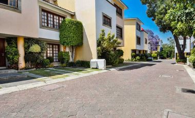 CASA EN VENTA EN OLIVAR DE LOS PADRES