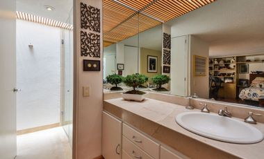 CASA EN VENTA EN JARDINES DEL PEDREGAL