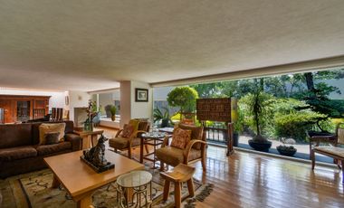 CASA EN VENTA EN JARDINES DEL PEDREGAL