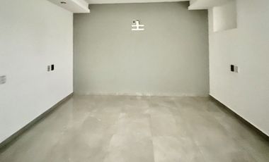 VENTA CASA CON USO DE SUELO HABITACIONAL Y DE OFICINA EN LA COLONIA DEL VALLE