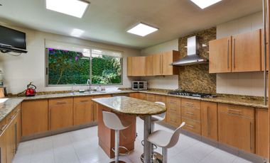 CASA EN VENTA EN HACIENDA SANTA FE