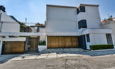 VENTA CASA EN JARDINES DEL PEDREGAL